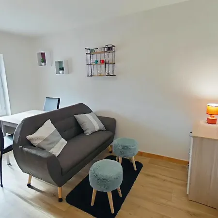Apartment Petite Pause Chez Fleurette *